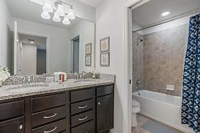 Luxury 5bdr House w Pool - 8863