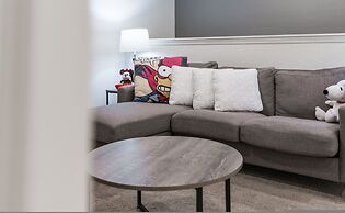 Luxury 5bdr House w Pool - 8863