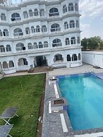 Kohinoor Hotel and Resort