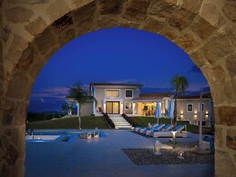 An Idyllic Hideaway Villa Shangri-la Zakynthos