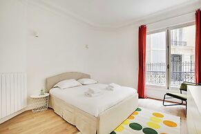 Chic Flat With Garden Terrace -4br/12p - Trocadero