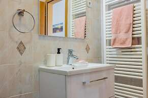 Apartments Milok