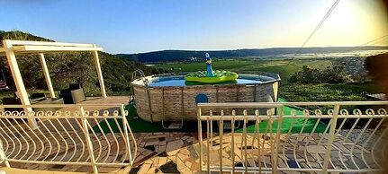 Apartments Milok
