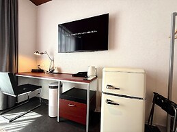 BAKERY HOTEL SHIRAHAMA