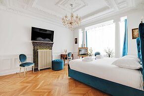 Luxurious Flat - 4bd/8p - Arc de Triomphe