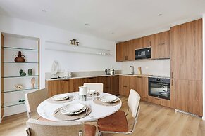 Modern and Elegant apt 1bd/4p - Quartier Latin