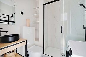 Elegant Studio Near Trocadero