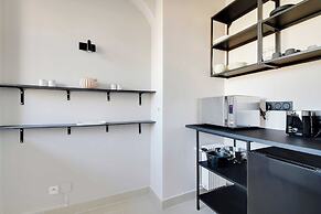 Elegant Studio Near Trocadero