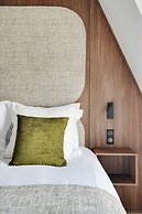 Modern Apt -1br/4p - View Eiffel Tower / Passy