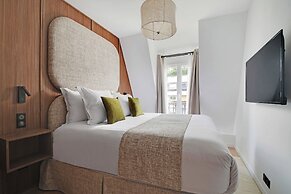Modern Apt -1br/4p - View Eiffel Tower / Passy