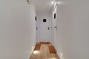 Modern Apt -1br/4p - View Eiffel Tower / Passy