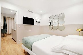 Comfort Apartment 1bd/4p With AC - Near Montmartre