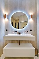 Chic and Spacious Apartment in the Heart of Paris