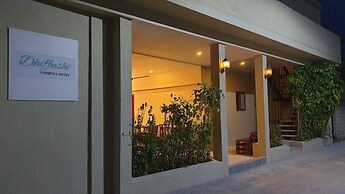 Dhiffushi Tourist Hotel