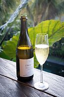 Seseh Beach Retreat Villas