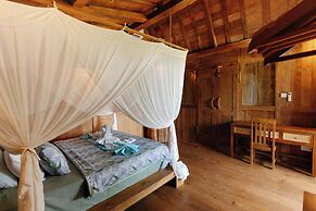 Seseh Beach Retreat Villas