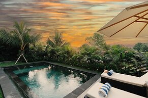 Seseh Beach Retreat Villas