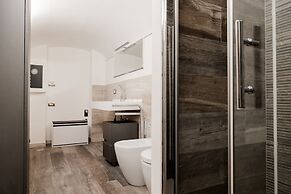 Domus Lxvii Monti in Rome