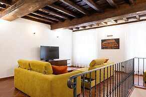 Domus Lxvii Monti in Rome