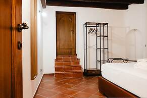 Domus Lxvii Monti in Rome