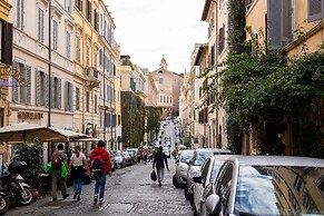 Domus Lxvii Monti in Rome