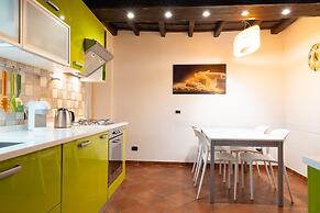 Domus Lxvii Monti in Rome