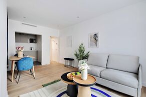 Modern Apartment - 1br/4p - Sacre-coeur