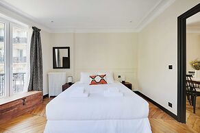 Charming apt - 2br/6p - Ternes/ Arc de Triomphe