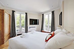 Charming apt - 2br/6p - Ternes/ Arc de Triomphe