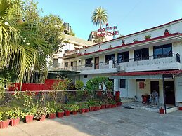 Hotel Swastik