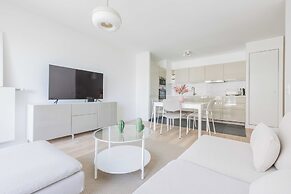 Classy Apartment - Flea Market