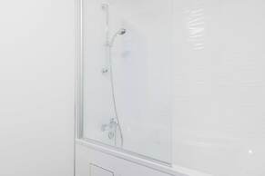 Classy Apartment - Flea Market