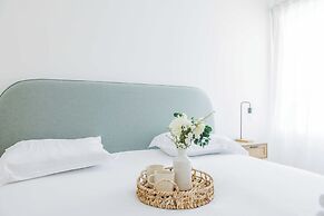 Classy Apartment - Flea Market