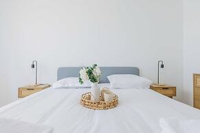 Classy Apartment - Flea Market