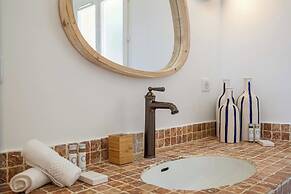 Charming Flat in a Provencal Villa - 2p