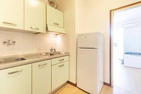 Charming Apartment in a Great Location