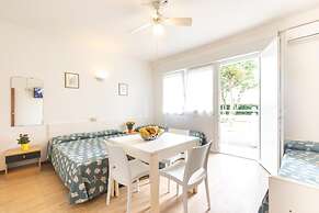 Charming Apartment in a Great Location