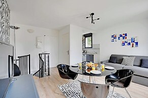 Amazing Duplex With Sauna 1br/4p in the Heart of the City of Orly