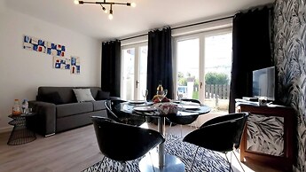 Amazing Duplex With Sauna 1br/4p in the Heart of the City of Orly