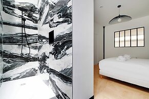 Elegant Apartment - 3br/7p - Moulin Rouge