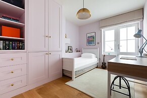 Nevern Square X by Onefinestay