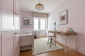 Nevern Square X by Onefinestay