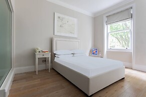 Egerton Gardens IX by Onefinestay