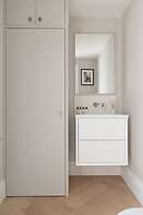 Callcott Street IV by Onefinestay