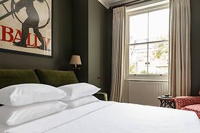 Chesilton Road by Onefinestay