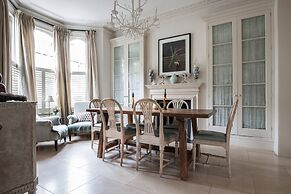 Chesilton Road by Onefinestay
