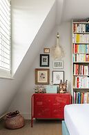 Chesilton Road by Onefinestay
