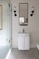 Cornwall Gardens Xxiii by Onefinestay