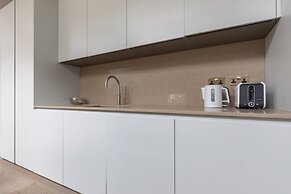 Cornwall Gardens Xxiii by Onefinestay