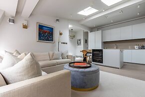 Cornwall Gardens Xxiii by Onefinestay